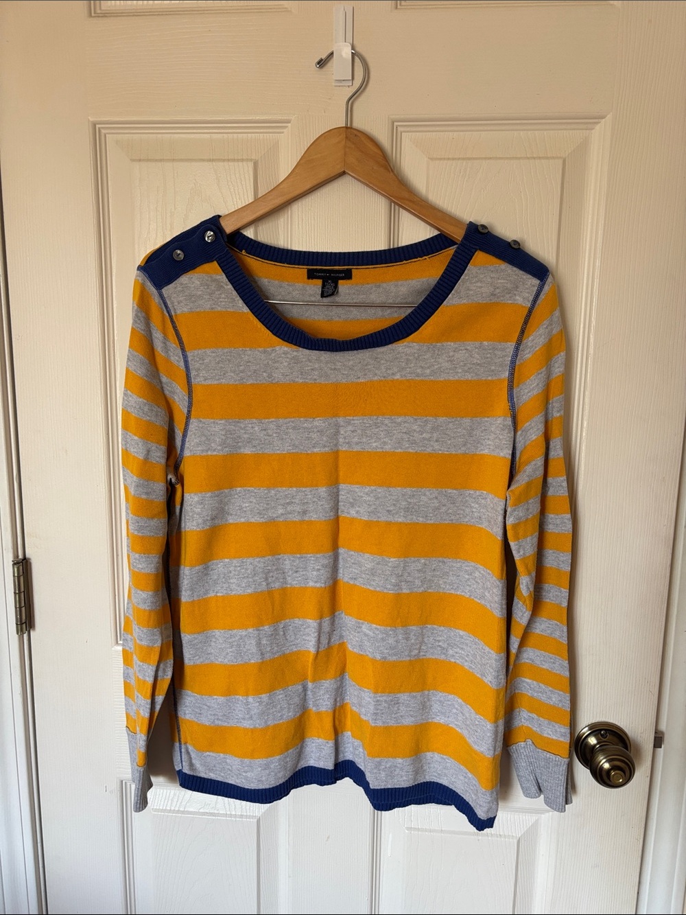 Tommy Hilfiger Yellow and Gray Striped Crewneck Sweater XL